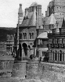 Castle Hotel incorporating Castle House