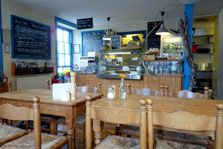 Treehouse Cafe Restaurant